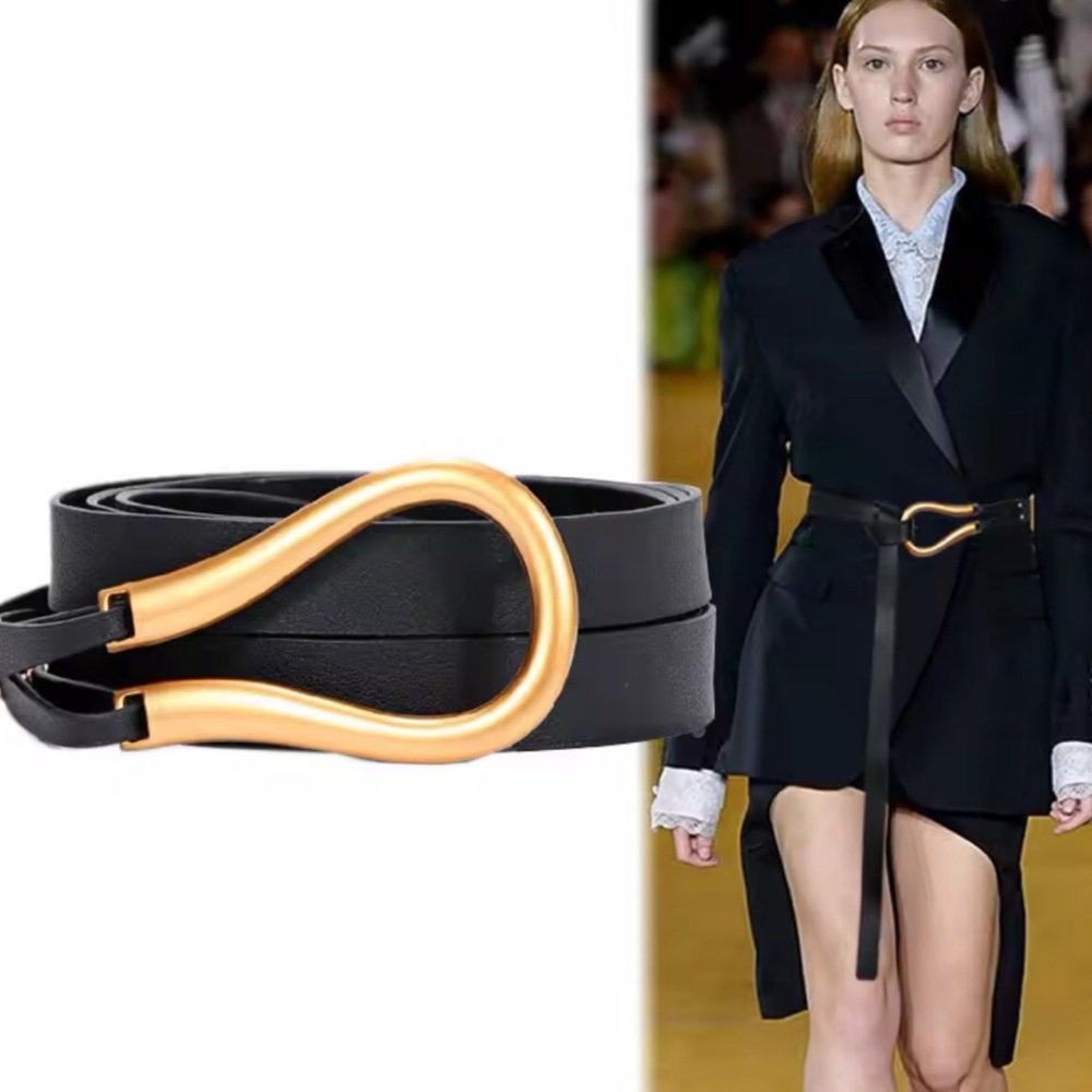 LAST ONE! ❤️ Horseshoe Buckle Belt - Picture 5 of 5